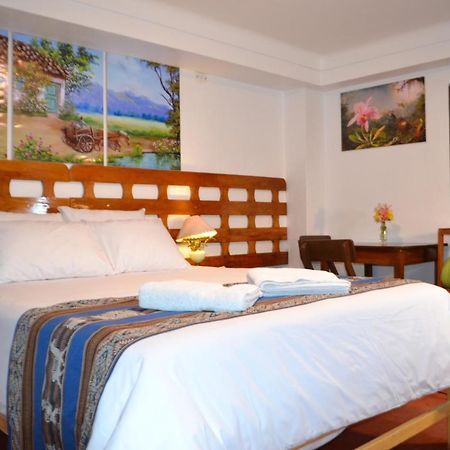 Fiesta Inn Ceniza Cuzco Buitenkant foto